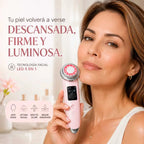 Lumera™ Tecnología facial premium para una piel más firme, luminosa y joven.